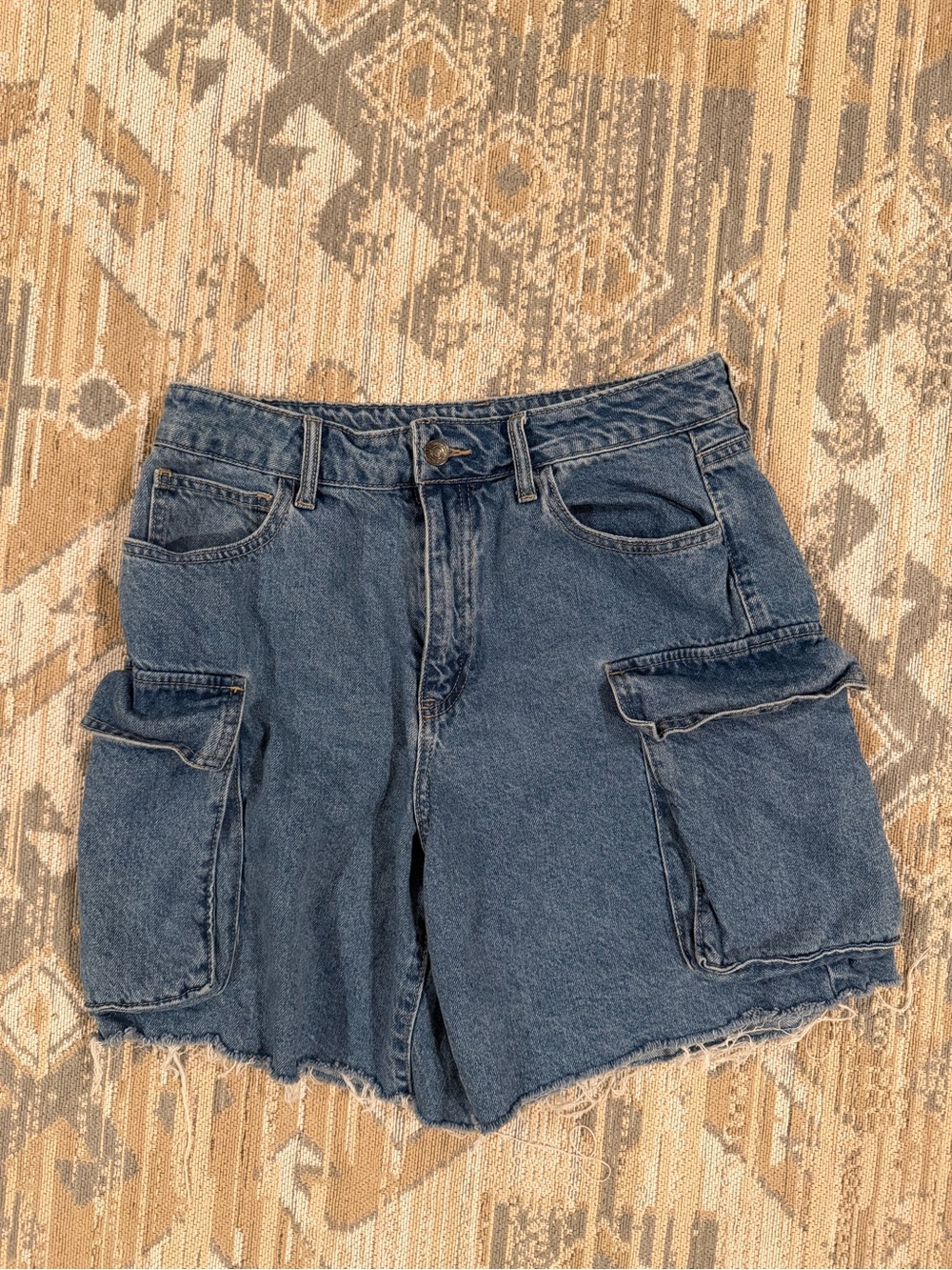 Forever 21 High-Rise Cotton Denim Cargo Y2K Vintage Shorts